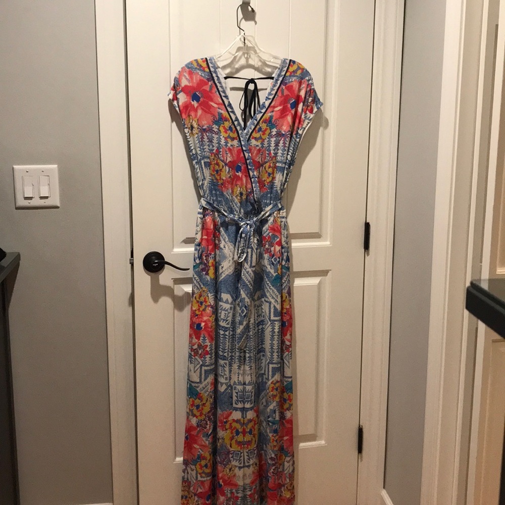 Wide leg patterned jumpsuit